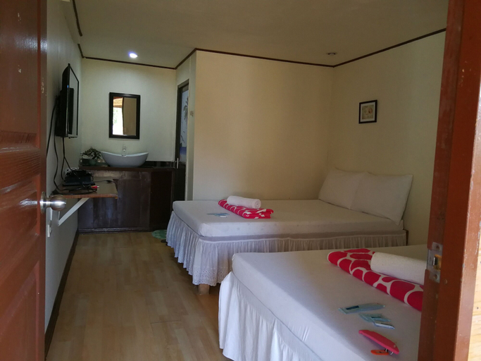 Bedroom 3, Paniman Bay lodge, Caramoan