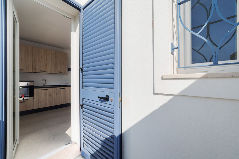 Others 5, Quintino Apartments, Lecce