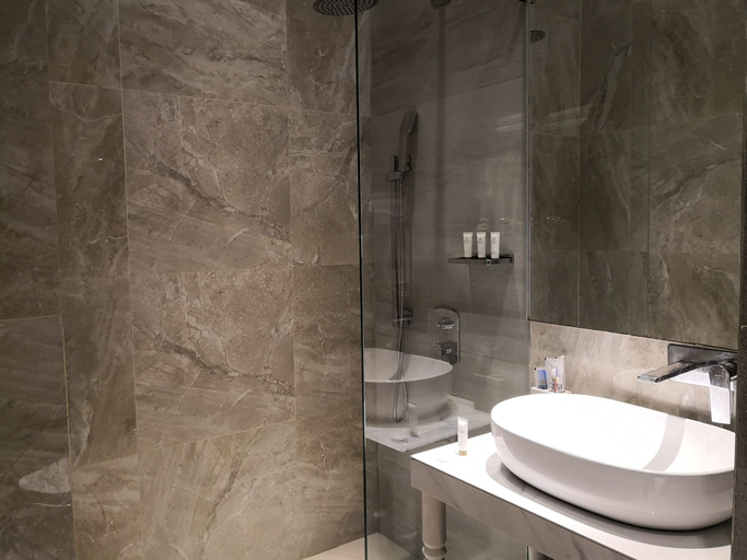 Bathroom 3, Camp Netanya Resort & Spa, Mabini