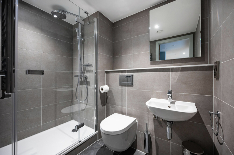 Bathroom 4, Staycity Aparthotels, Dublin, Tivoli, Dublin