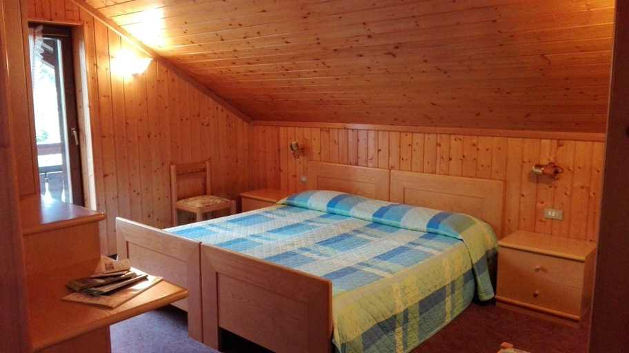 Bedroom 2, Hotel Belvedere, Trento