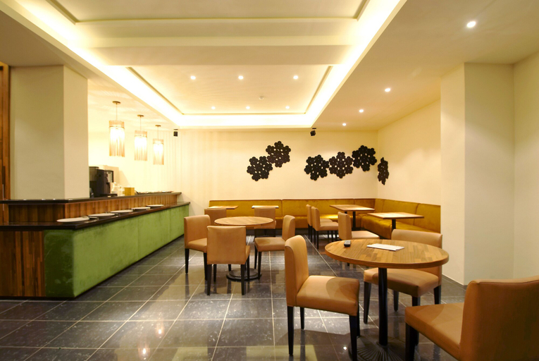 Food & Drinks 5, Ease Motel, Nantou