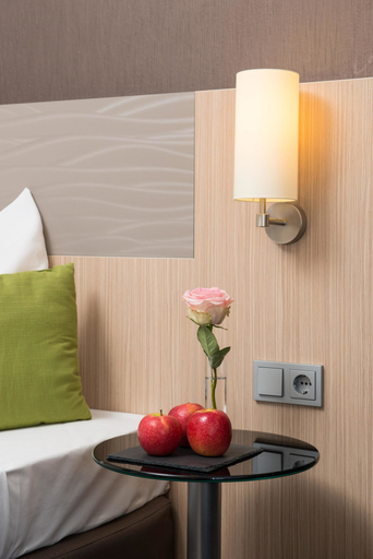 Bedroom 2, New Orly, München