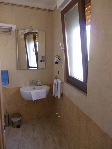 Bathroom 4, Bed and Breakfast Teresa Masselli, Foggia