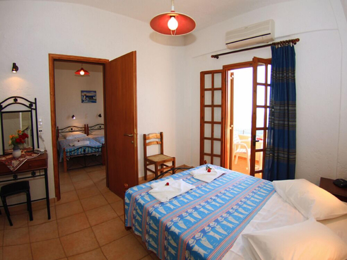Bedroom 3, Angel Village, Crete