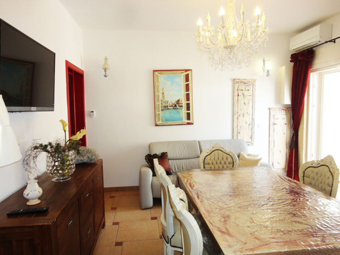 Room amenity 3, VersoSud - Casa Torre San Giovanni 17, Lecce