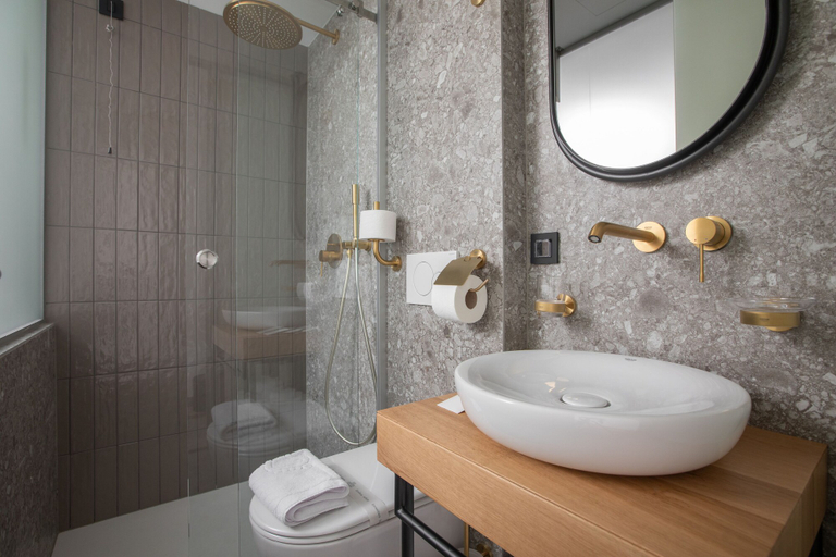 Bathroom 5, Heritage Hotel Porin, Makarska