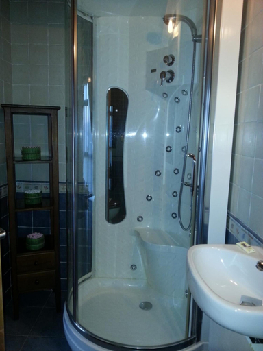 Bathroom 5, Hotel Rustico Prado Da Viña, A Coruña