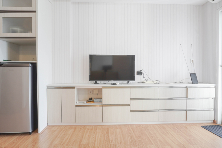 Others 2, Homey and Comfy 1BR at Northland Ancol Apartment By Travelio, North Jakarta