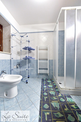 Bathroom 5, B&B La Suite, Messina