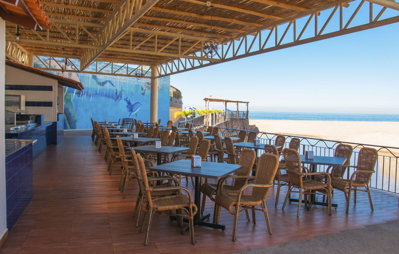 Food & Drinks 5, Costa Club Punta Arena Hotel, Puerto Vallarta