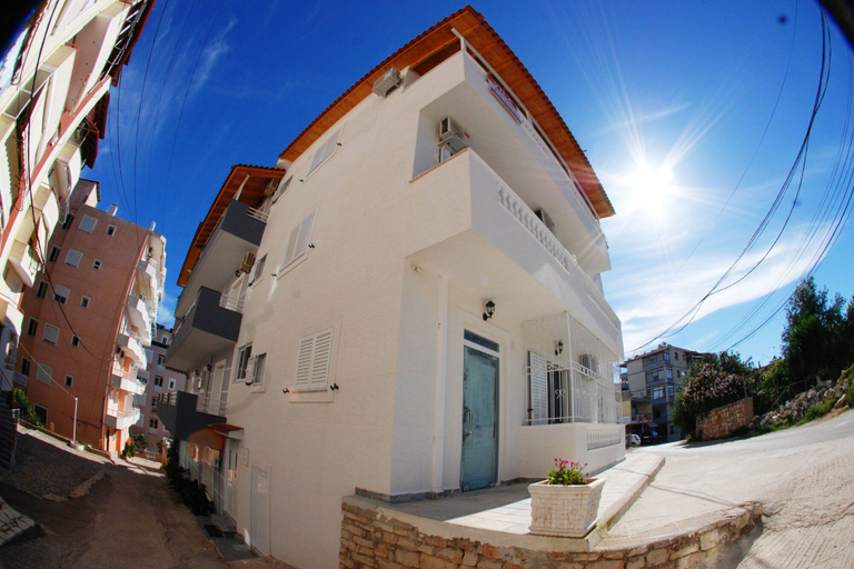 Exterior & Views 2, Hotel Vila Alvin & Apartments, Sarandës