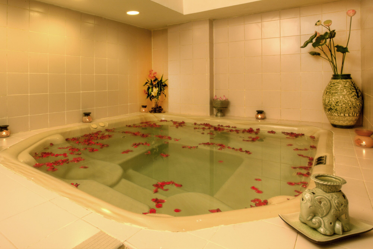 Bathroom 2, Sunway Hotel Phnom Penh, Phnom Penh
