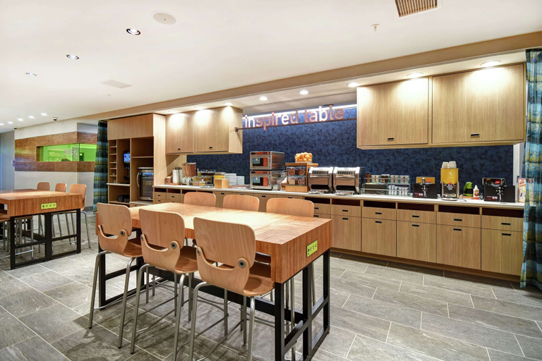 Food & Drinks 5, Home2 Suites by Hilton Georgetown, Scott
