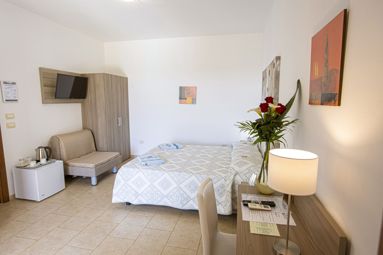Bedroom 5, Aia Grande, Lecce