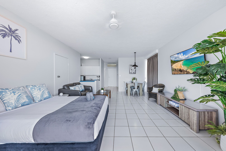 Bedroom 3, Ocean Views 49, Whitsunday