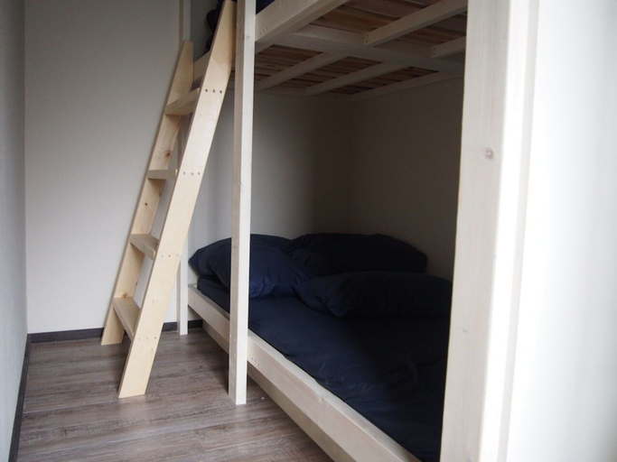 Bedroom 4, 328 Hostel and Lounge, Ōta