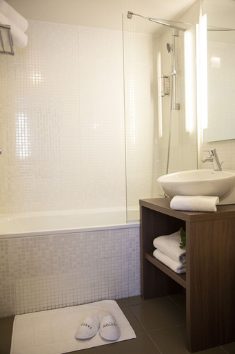 Bathroom 5, Paxton Paris MLV, Seine-et-Marne