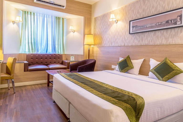 Bedroom 1, Treebo Premium Grand Emerald, Pune