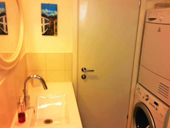 Bathroom 3, Tel Aviv Apartment by the Sea