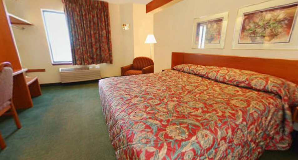 Bedroom 4, Syracuse Inn & Suites, Otoe