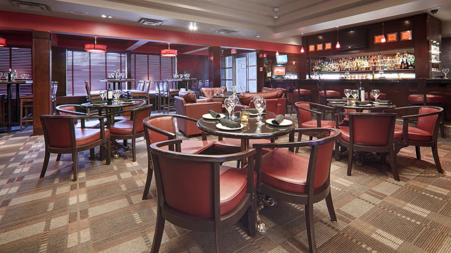 Food & Drinks 5, Best Western Premier Denham Inn & Suites, Division No. 11