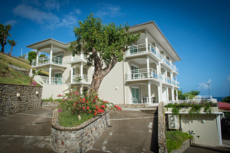 Exterior & Views 2, HOTEL BOIS JOLI, Terre-De-Haut