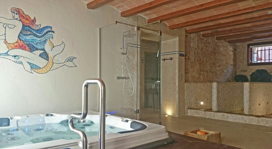 Bathroom 3, Hotel Rosa, Girona