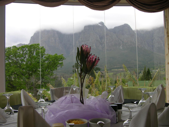 Food & Drinks 5, Lumley's Place Guest House, Cape Winelands