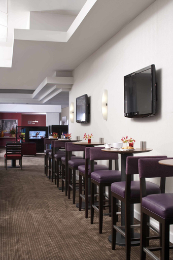 Food & Drinks 5, Courtyard New York Manhattan/Times Square, New York