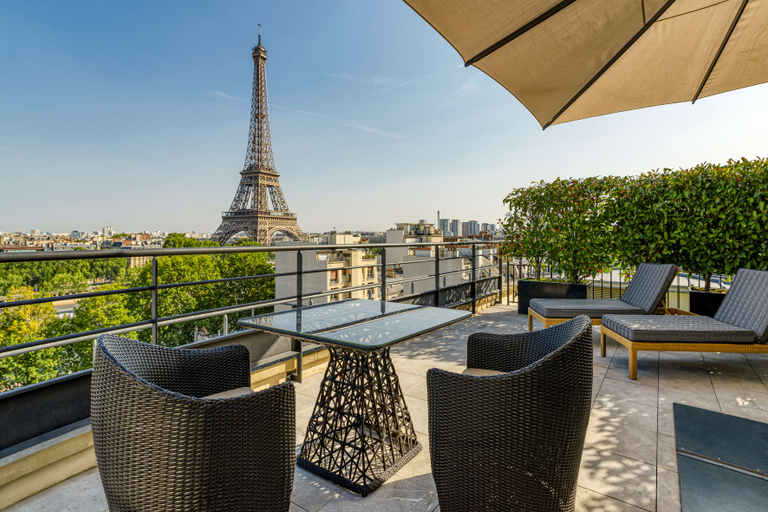 Others 5, Shangri-La Paris, Paris