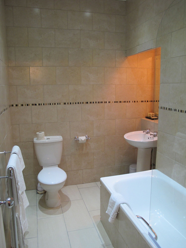 Bathroom 5, Southcrest Manor Hotel, BW Signature Collection, Worcestershire