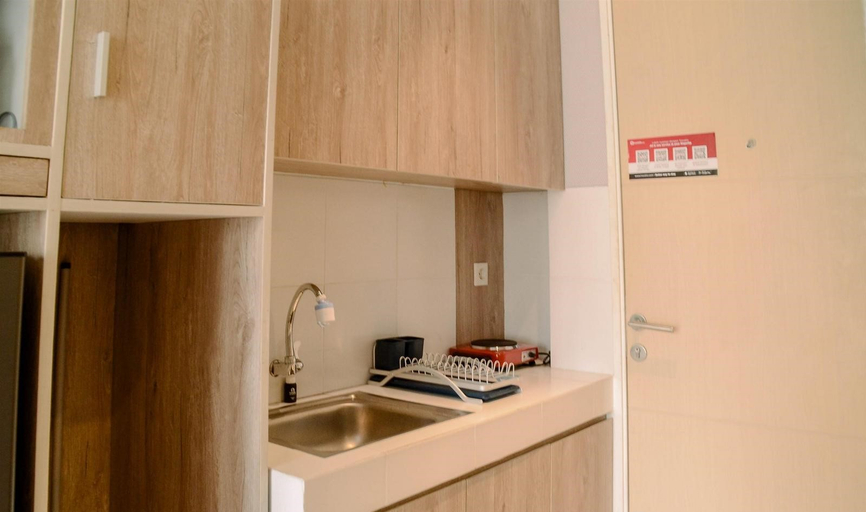 Others 4, Comfortable Studio Room at Ayodhya Residence Tangerang Apartment By Travelio, Tangerang
