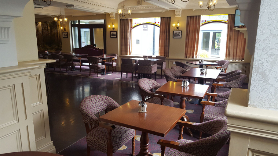 Food & Drinks 5, Shamrock Lodge Hotel