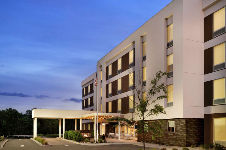 Exterior & Views 2, Home2 Suites by Hilton Middletown, Orange