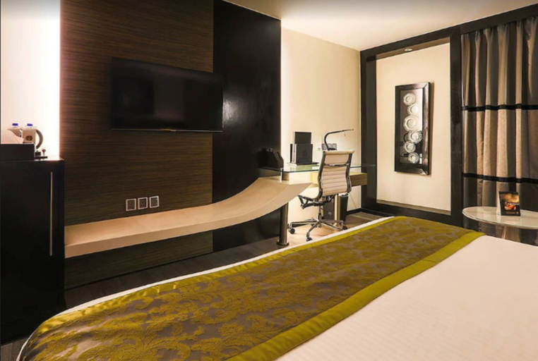 Bedroom 3, The Empresa Hotel, Mumbai Suburban