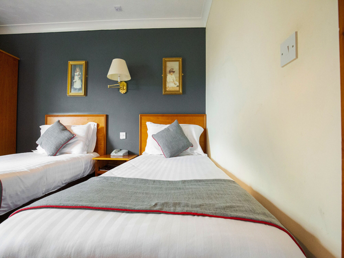 Bedroom 4, The Gables Hotel, Dumfries and Galloway