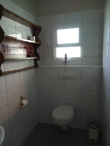 Bathroom 4, Mlima View Gardens, Kieni