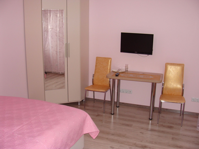 Bedroom 4, Hotel Lidia
