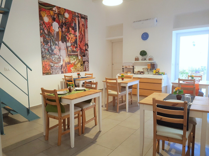 Food & Drinks 5, B&B Cala Peppa, Palermo