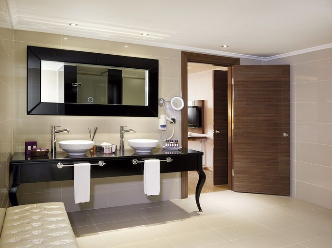 Bathroom 5, Anemon Grand Konya Otel, Selçuklu