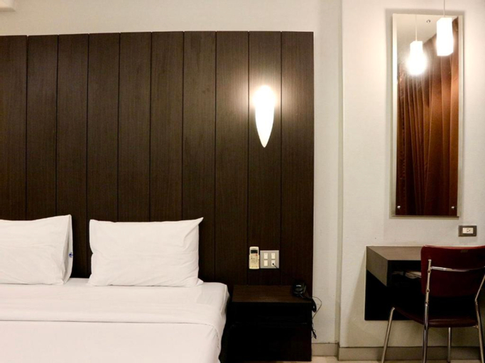 Bedroom 5, Swana Bangkok Hotel, Phra Nakhon
