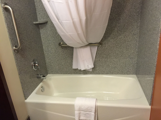 Bathroom 4, Sleep Inn & Suites Page at Lake Powell, Coconino