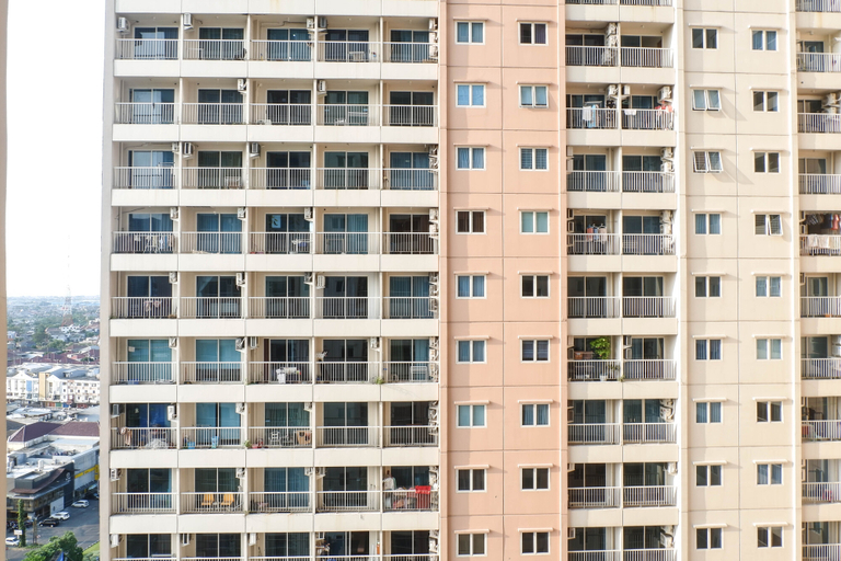 Exterior & Views, Best Location 2BR Apartment at Puncak Bukit Golf Surabaya By Travelio, Surabaya