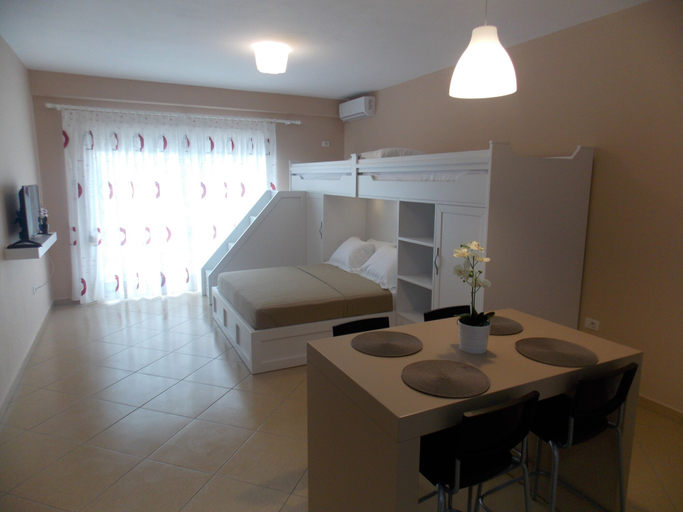 Bedroom 3, Blue Residence, Sarandës