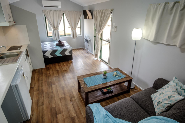 Bedroom 3, Kimberleyland Waterfront Holiday Park, Wyndham-East Kimberley