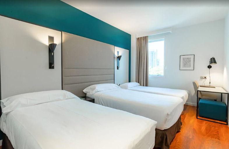 Bedroom 4, Amura Alcobendas Hotel, Madrid