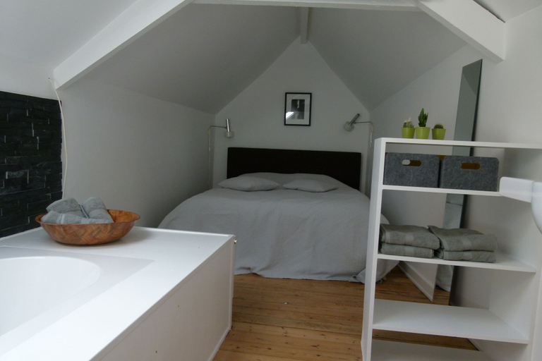 Bedroom 3, Wetterdelle, Limburg