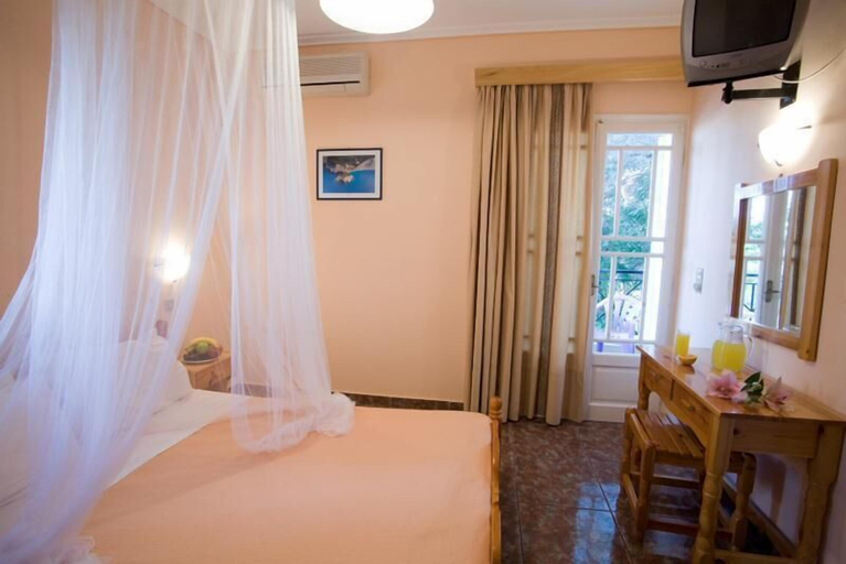 Bedroom 3, Pension Filoxenia, Ionian Islands