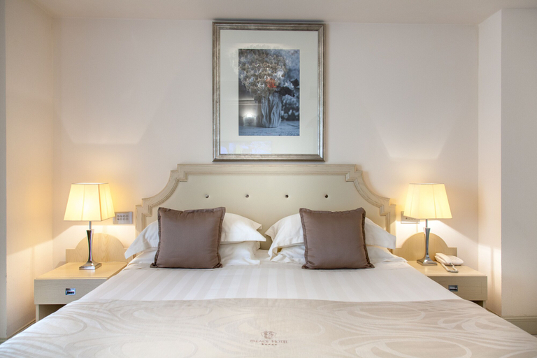 Bedroom 3, Hotel Palace, Ravenna